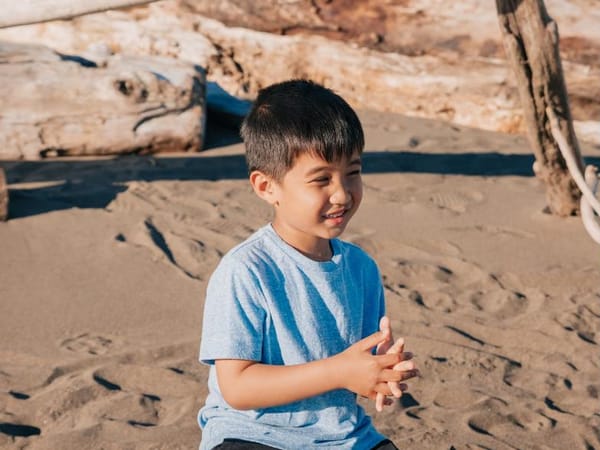 Children's cotton t-shirts in bright colours